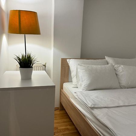 Central Elegance Apartments Üsküp Dış mekan fotoğraf