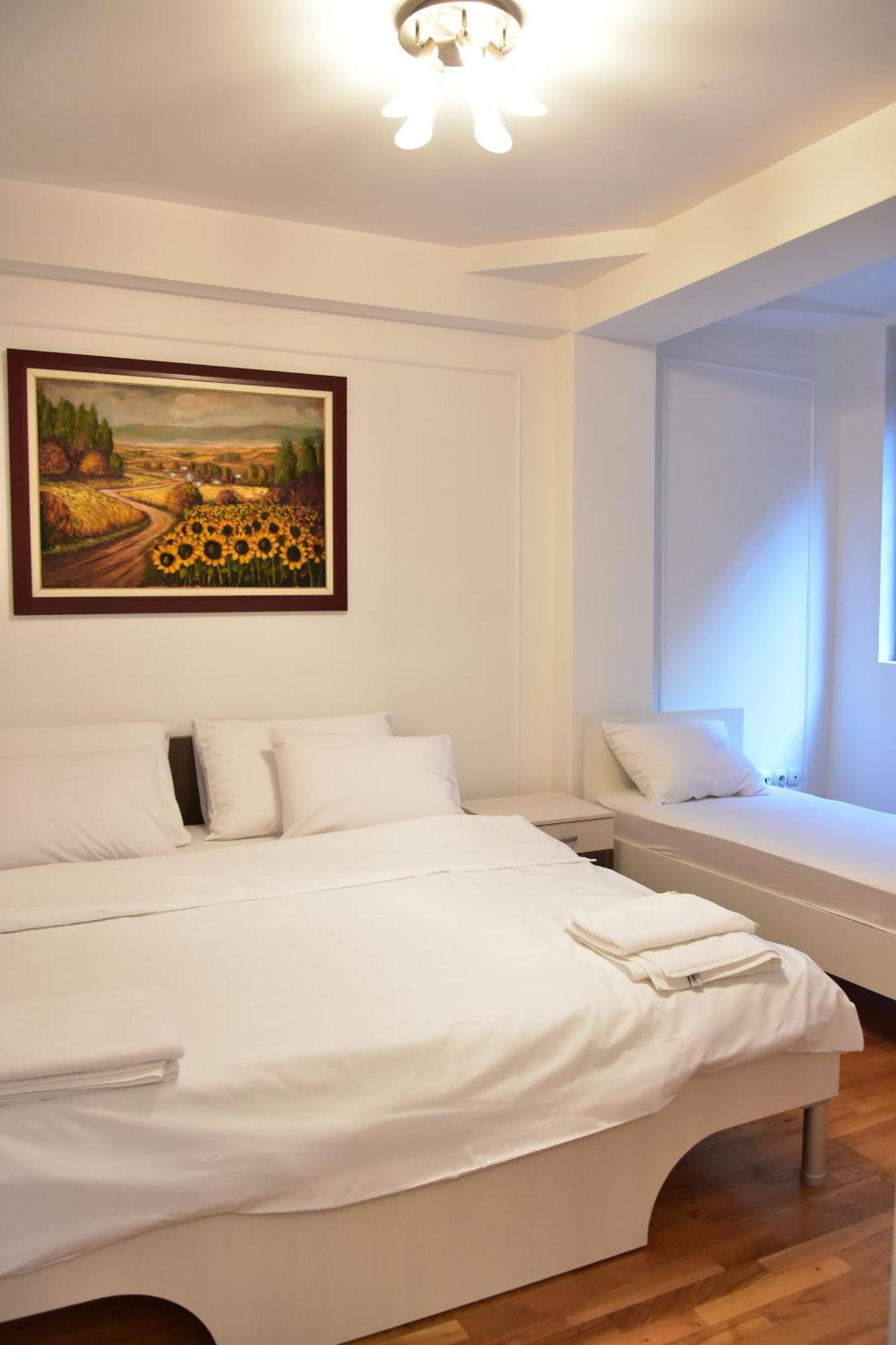 Central Elegance Apartments Üsküp Dış mekan fotoğraf